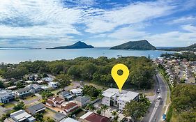 Mikalex - Walking Distance From The Beach!